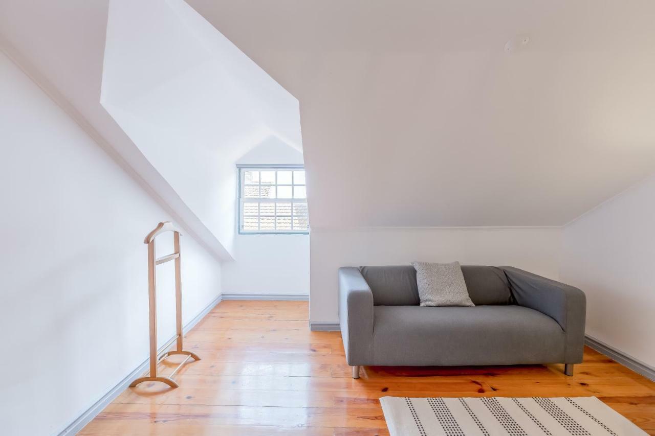 Bright & Spacious Alfama Apartment, By Timecooler Lisboa Dış mekan fotoğraf