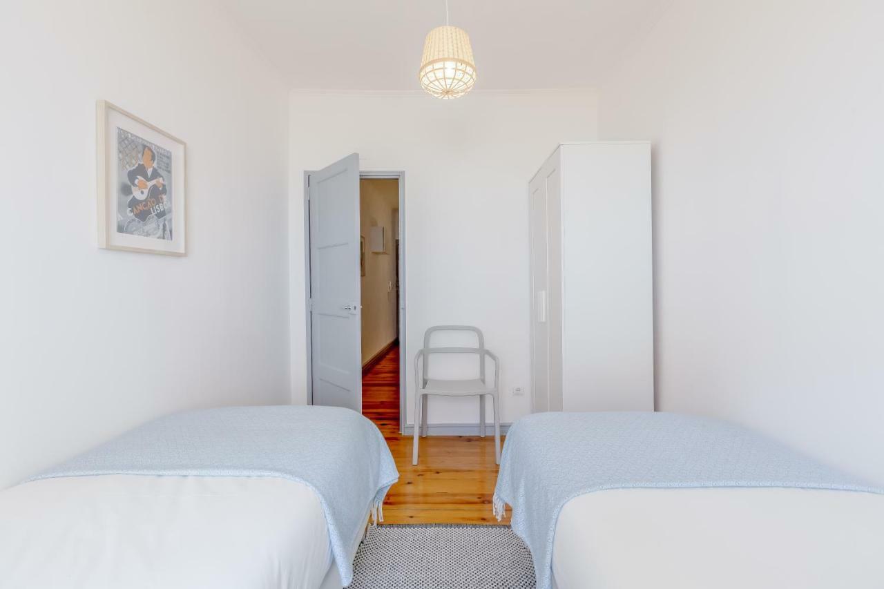 Bright & Spacious Alfama Apartment, By Timecooler Lisboa Dış mekan fotoğraf