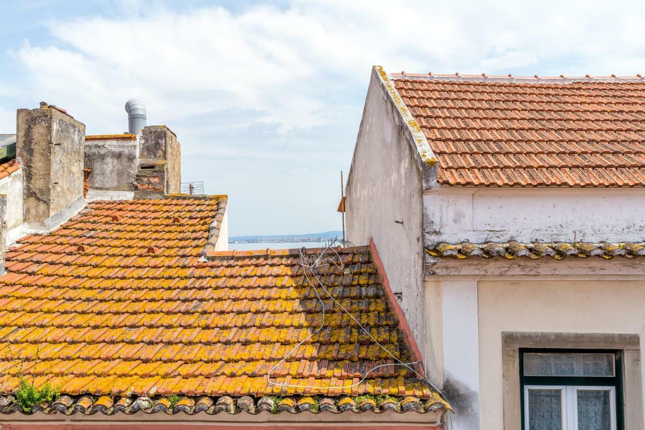 Bright & Spacious Alfama Apartment, By Timecooler Lisboa Dış mekan fotoğraf
